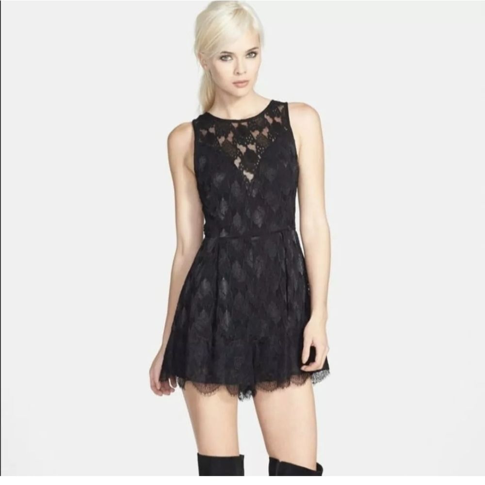 Astr Black Lace Sweetheart Romper